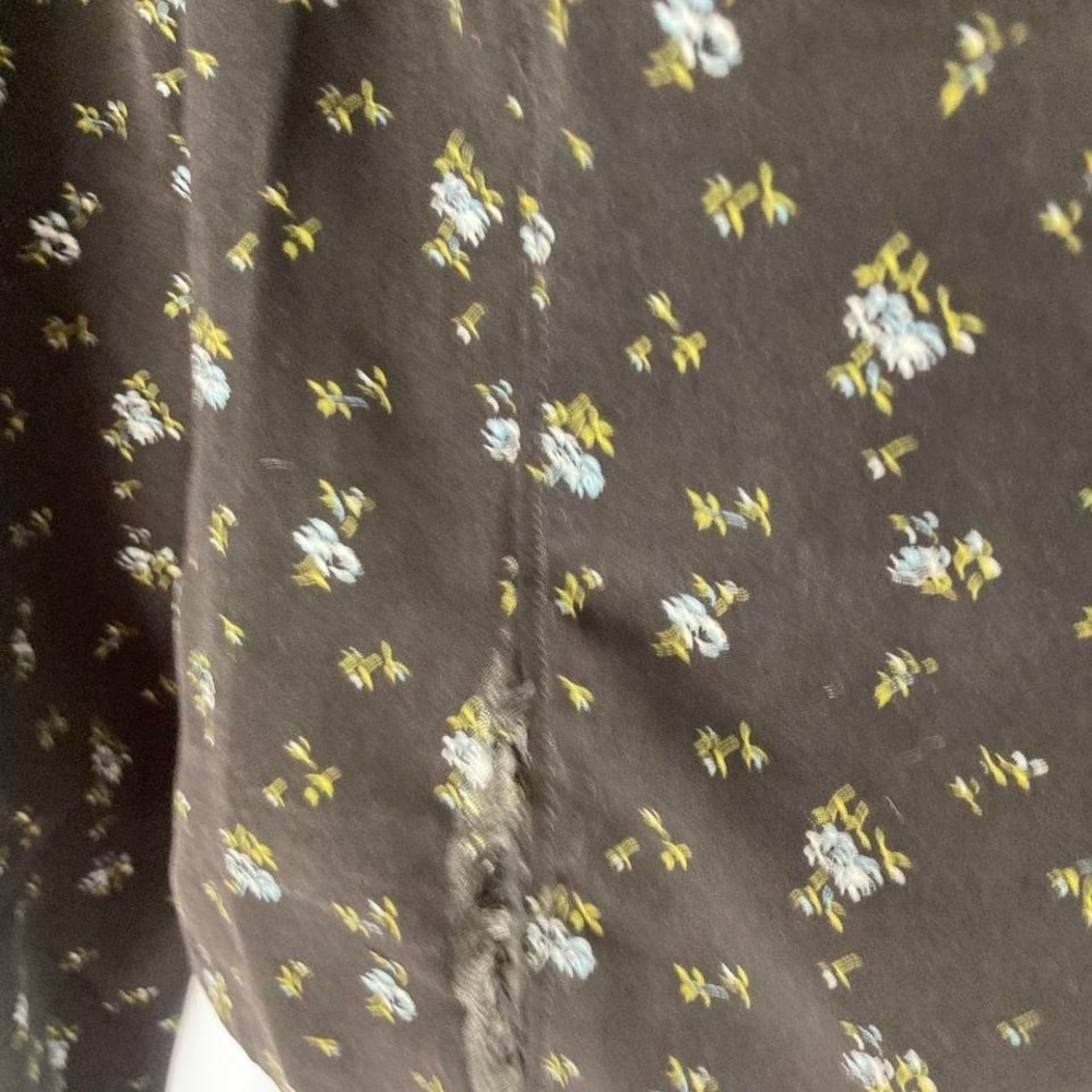 Levi’s Floral Black Women's Crop Top M - Picture 3 of 5